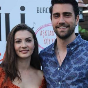 Kanal D’nin başrollerini Çağlar Ertuğrul ve Burcu Özberk’in paylaştığı büyük