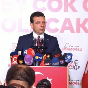 İstanbul seçimlerini önde götüren CHP adayı Ekrem İmamoğlu açıklamalarda bulundu.