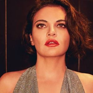 “Hiç Yok” isimli yeni şarkısıyla Göksel, Yasemin Şefik’in Best Fm’de