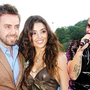 Popçu Berkay, Murat Dalkılıç’ın mahkemelik olduğu Arda Turan’ı hastanede ziyaret