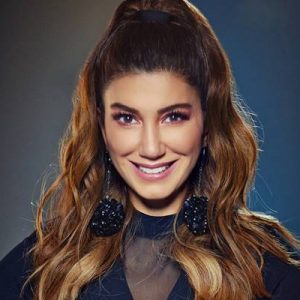Ünlü şarkıcı Nadide Sultan’a büyük şok. Instagram hesabını çaldıran Nadide