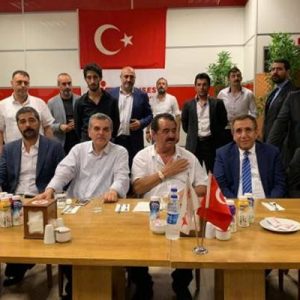Ünlü türkücü İbrahim Tatlıses’ten, AK Parti’ye ve Cumhurbaşkanı Erdoğan’a destek