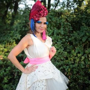 Başarılı oyuncu ve sunucu Ebru Akel, 2 yıl aradan sonra