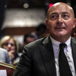 Doğuş Holding Yönetim Kurulu Başkanı Ferit Şahenk, dün yapılan yönetim