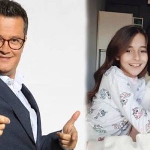 Deniz Akkaya Cengiz Semercioğlu, kızıyla bikinili poz veren Deniz Akkaya’yı