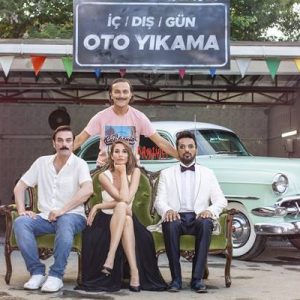 Başrollerinde Ufuk Özkan, Bülent Çolak, Emre Altuğ ve Rojda Demirer’in