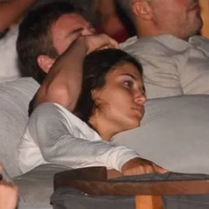 Hande Erçel ile Murat Dalkılıç’ın Bodrum’da romantik bir tatil yapıyor.