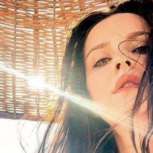Sen Anlat Karadeniz dizisinin yıldızı İrem Helvacıoğlu’dan tatil pozu… ‘Sen