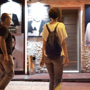 BluTV’nin ses getiren özel yapımı ‘Pavyon’, 3. bölümünde de Ankara’nın