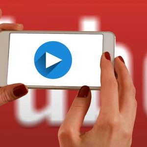 RTÜK’ün internetten yayın yapan kanallar üzerinde ciddi bir denetim kurmasının