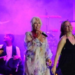 Ajda Pekkan, Kurban Bayramı’nın ikinci günü Kıbrıs Merit Royal Hotel’de