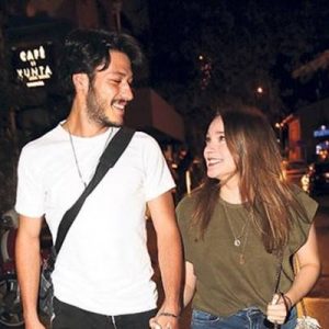 Bir dargın bir barışık aşk yaşayan Kubiley aka ile Miray