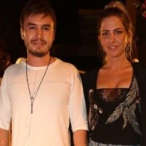 Mustafa Ceceli ile eşi Selin İmer, önceki akşam Etiler’de bir