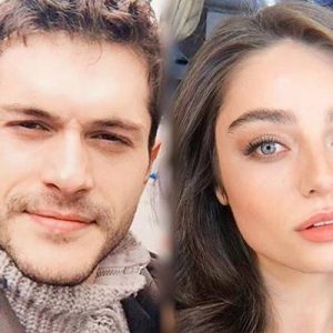 Ayça Ayşin Turan ile Alperen Duymaz, yakında ekranlara gelecek olan