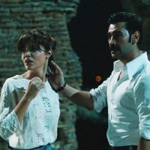 Bir Zamanlar Çukurova’nın setinde dizinin başrol oyuncularından Murat Ünalmış’ın, bir