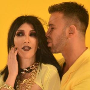 4 yıl önce birbirlerine küsen şarkıcı Hande Yener ile meslektaşı