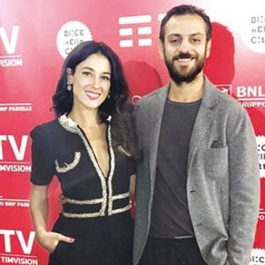 Çukur’un Vartolu’su Erkan Kolçak Köstendil, meslektaşı Cansu Tosun ile 1.5