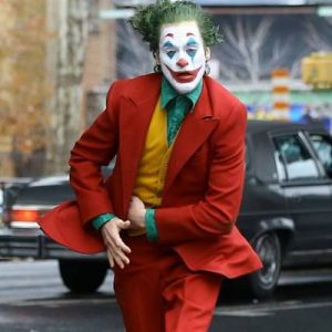Dünyaca ünlü oyuncu Joaquin Phoenix’in başrolünde olduğu film Joker, vizyona