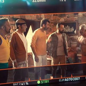 Cem Yılmaz’ın yönetmenliğini ve senaristliğini üstlendiği ‘Karakomik Filmler’ serisinin ilk