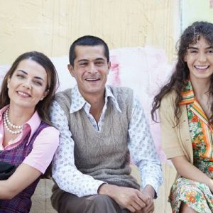 Şuursuz Aşk filminin kamera arkası görüntüleri yayınlandı. Başrollerinde İsmail Hacıoğlu,