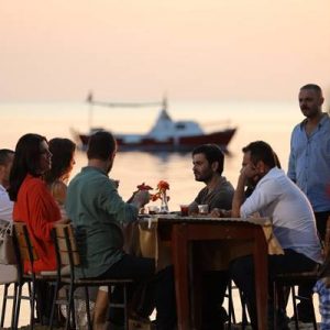 Yapımcılığını Sinehane’nin üstlendiği, “Aman Reis Duymasın” filminin fragmanı görücüye çıktı.