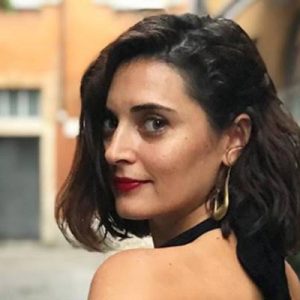 ‘Ufak Tefek Cinayetler’ dizisinde canlandırdığı Merve karakteri ile büyük beğeni