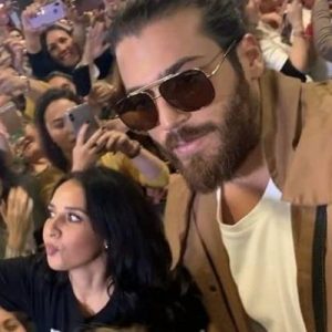 Can Yaman’ın İspanya’daki görüntüleri halkla ilişkiler çalışması olarak yorumlanmıştı. Hürriyet