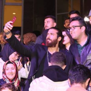 9. Malatya Uluslararası Film Festivali’ne katılan Can Yaman yoğun ilgiden