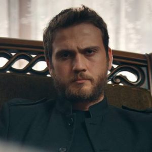 Show TV’de ekrana gelen Ay Yapım imzalı Çukur’un merakla beklenen