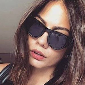 Demet Özdemir, hayranı olduğu oyuncunun fotoğrafını paylaştı.. Erkenci Kuş dizisi
