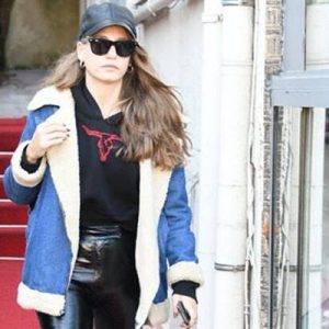 Güzel oyuncu Serenay Sarıkaya, geçtiğimiz gün Bebek’te görüntülendi. Tanınmamak için