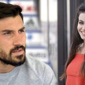 ‘Yeni Gelin’ dizisinin oyuncusu Şilan Makal futbolcu sevgilisiyle birlikte fotoğrafını
