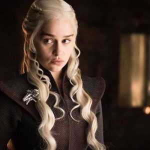 Game of Thrones dizisiyle ünlenen Emilia Clarke, yaşadığı kötü deneyimler