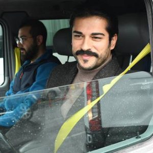 Kuruluş Osman dizisiyle ekranlara dönen oyuncu Burak Özçivit, önceki gün