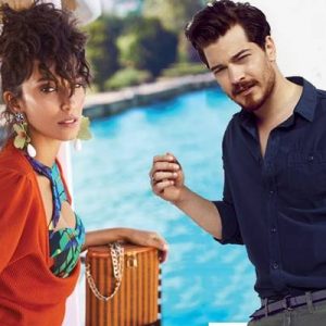 Çağatay Ulusoy ile olan ilişkisiyle uzun süredir magazin gündeminde olan