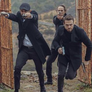 Ekranların sevilen dizisi Çukur’a Kemal karakterinin veda etmesinin ardından sürpriz