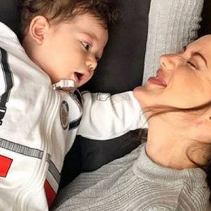 2017 yılında evlenen Fahriye Evcen ile Burak Özçivit çiftinin 9