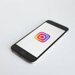 Instagram’da artık takipçi listeniz iki farklı kategoriden oluşacak. Listede “En