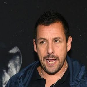 Adam Sandler hacker kurbanı oldu. Adam Sandler’ın Twitter hesabı dün