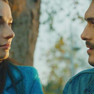 Show TV’de geçtiğimiz hafta ekran yolculuğuna başlayan Ay Yapım imzalı