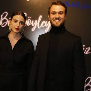 Altı yıldır birlikte olan oyuncular Bige Önal ile Aras Bulut