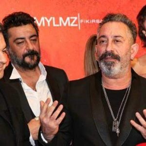 Cem Yılmaz, filmine yönelik sosyal medyadan yapılan ‘boykot’ çağrılarına Twitter