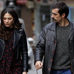Başrollerini Demet Özdemir ve İbrahim Çelikkol’un paylaştığı Doğduğun Ev Kaderindir