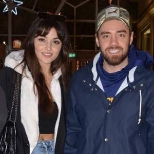 Murat Dalkılıç ve Hande Erçel çifti önceki gün İstinyePark’da objektiflere