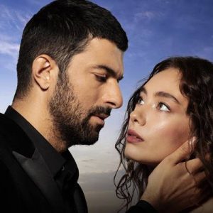 Yayın hayatına kısa süre önce başlayan ve kısa sürede fenomen