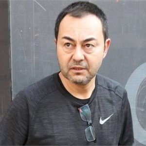 Bebek’te bir mekanda görüntülenen Serdar Ortaç Elazığ ve Malatya’da meydana