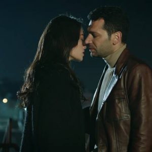 Şimdilerde “Ramo” dizisinde rol alan oyuncu Murat Yıldırım, dizinin bu