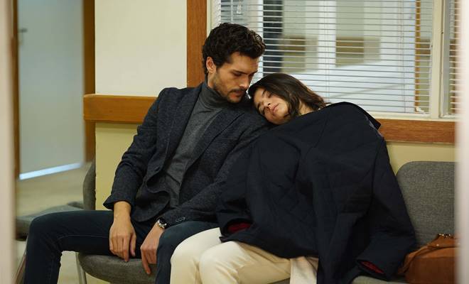 Show TV’de yayınlanan, Ay Yapım imzalı Zemheri dün akşam ekrana