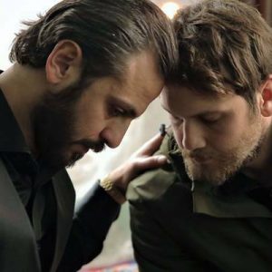 Ay Yapım imzalı, Show TV’de ekrana gelen Çukur’un dün akşam
