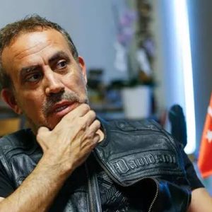 Haluk Levent kurucusu olduğu AHBAP derneği üyelerine sosyal medya hesabından
